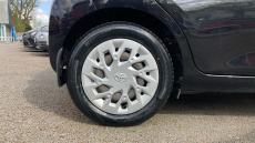 Toyota Aygo 1.0 VVT-i X-Play TSS 5dr x-shift Petrol Hatchback